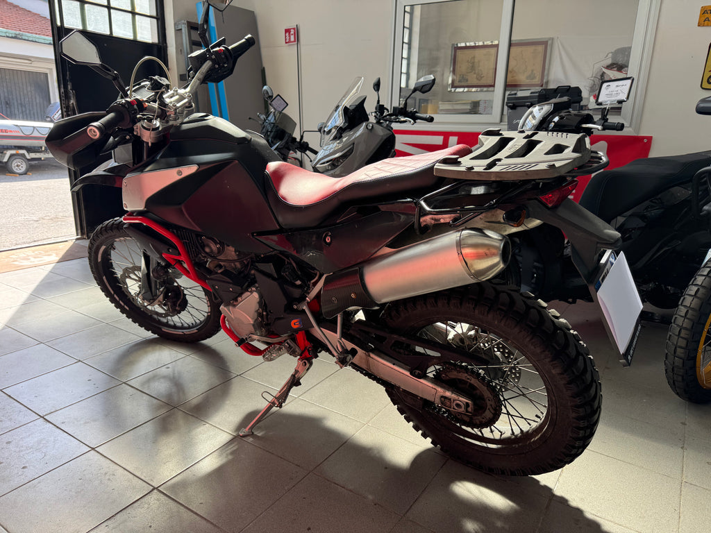 SWM Superdual X 650  - 2018